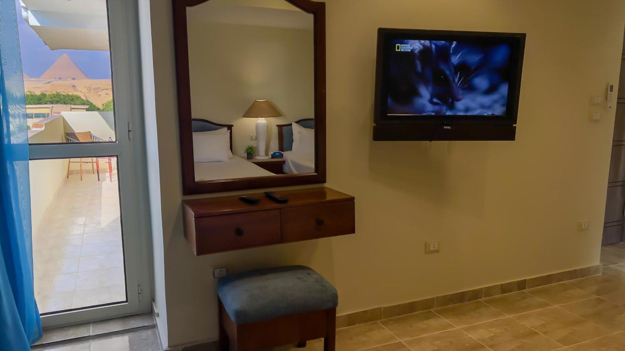 Pyramids Glory Inn Kafrat al Jabal Экстерьер фото