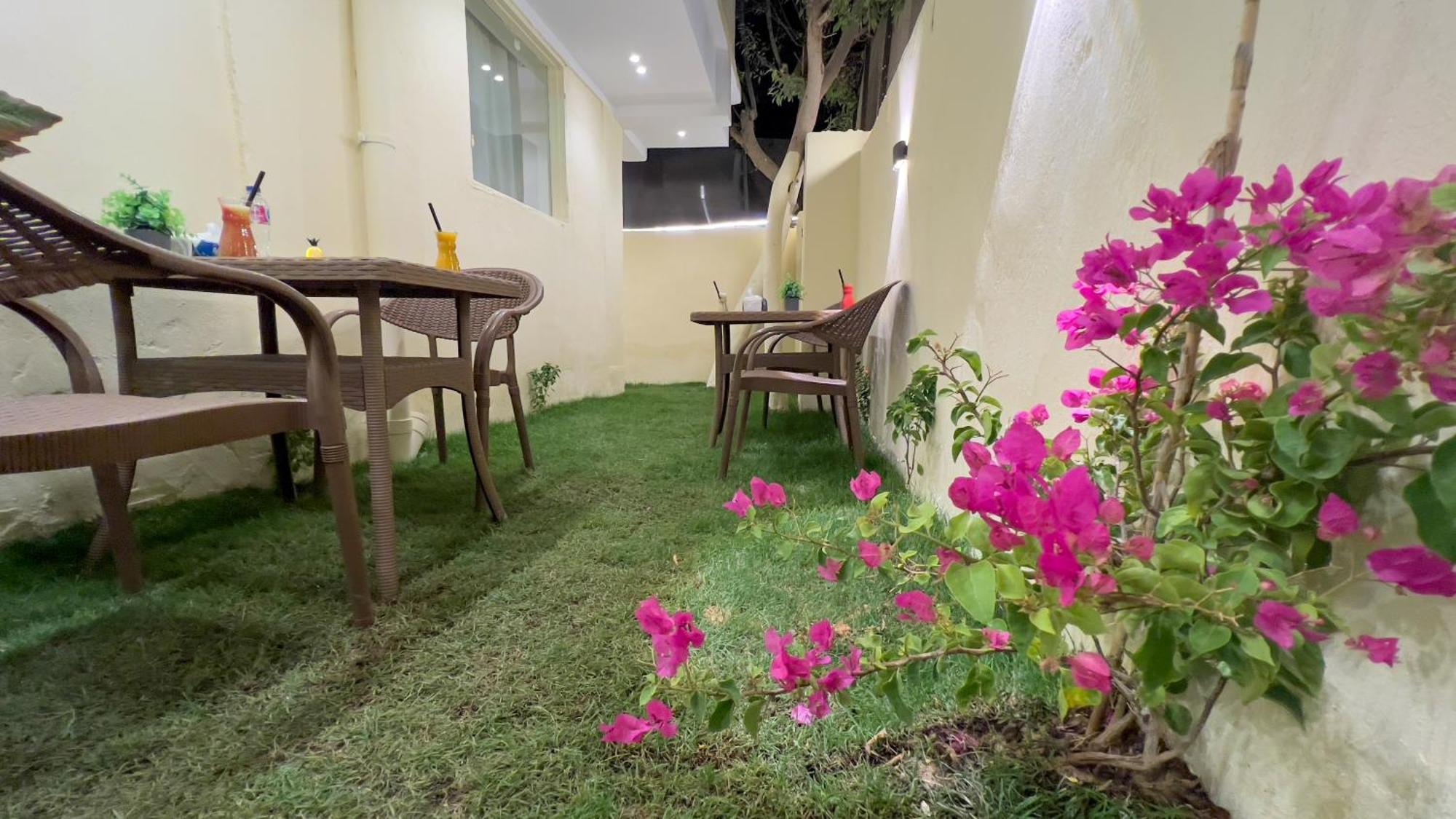 Pyramids Glory Inn Kafrat al Jabal Экстерьер фото